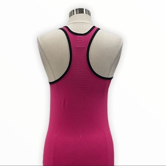NIKE PRO HYPERCOOL WOMEN TRAINING TANK TOP - Picture 6 of 6